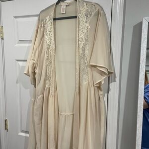 Cream Lace Kimono Robe